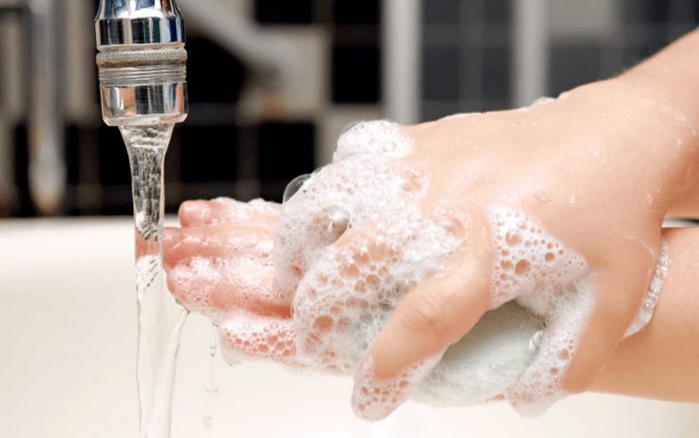 ล้างมือเพื่อป้องกันการปรากฏตัวของเวิร์ม